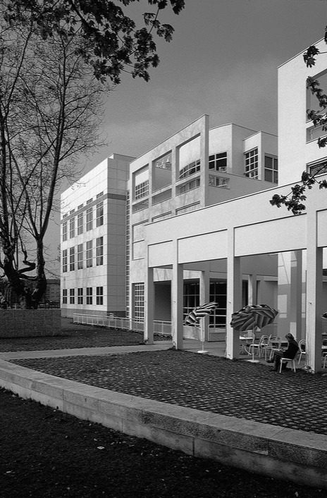 Museum Angewandte Kunst Frankfurt Richard Meier © De Gruyter 