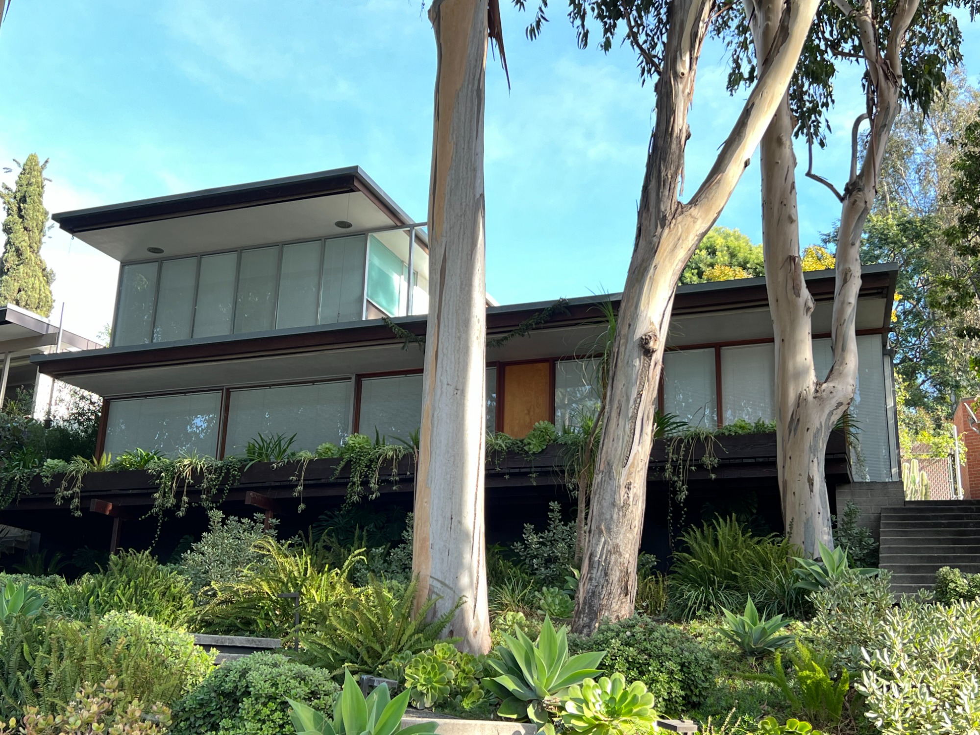 The Neutra VDL Studio and Residences | Source: author